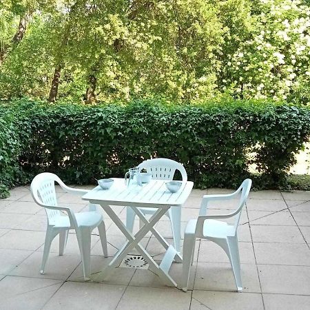 Charmant Studio Avec Terrasse Et Parking, Proche Plage Et Port - Fr-1-551-25 La Rochelle  Exterior photo